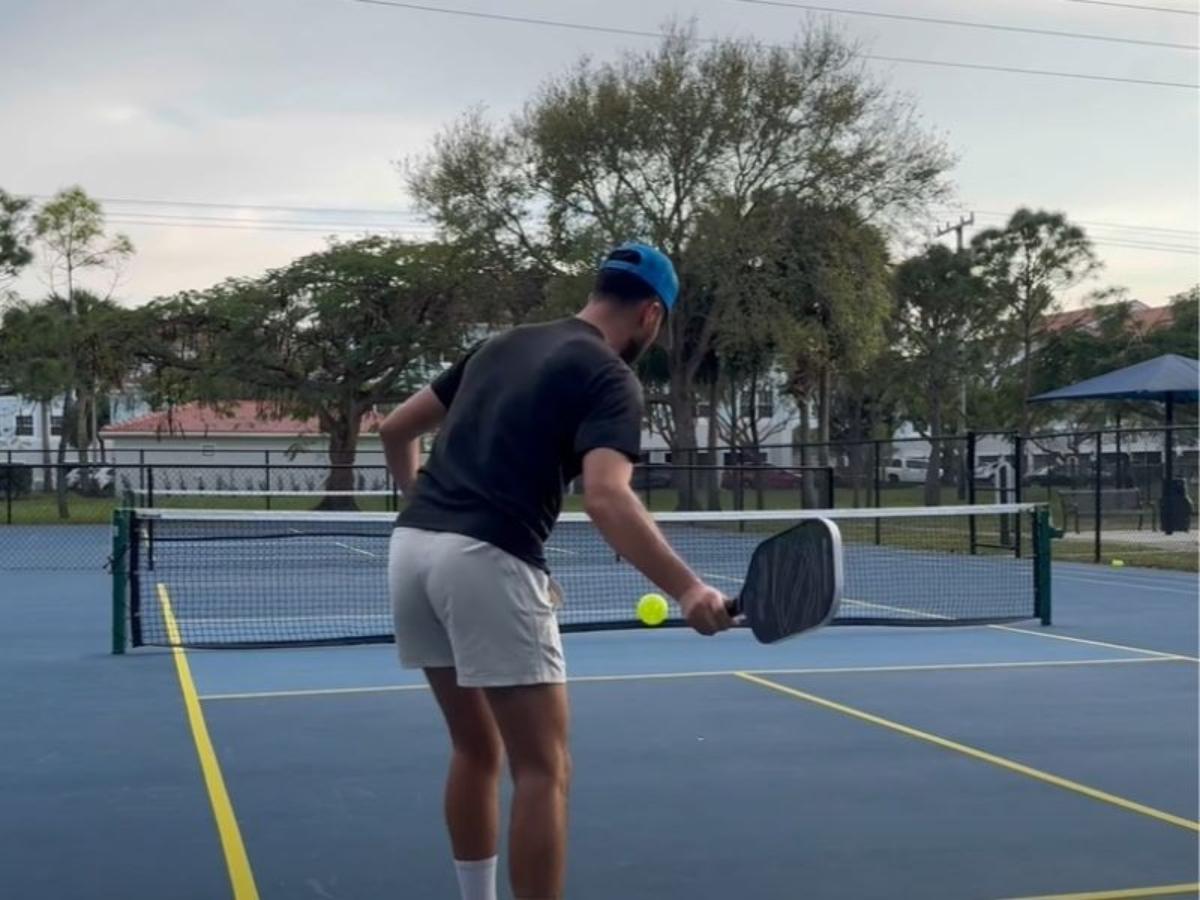 Khắc phục vị trí đứng và di chuyển sau khi đánh Slice Return