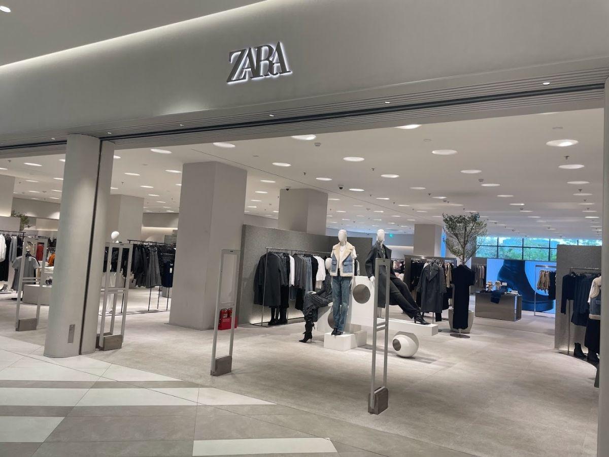 Áo parka nam tại Zara thường có phom dáng hiện đại
