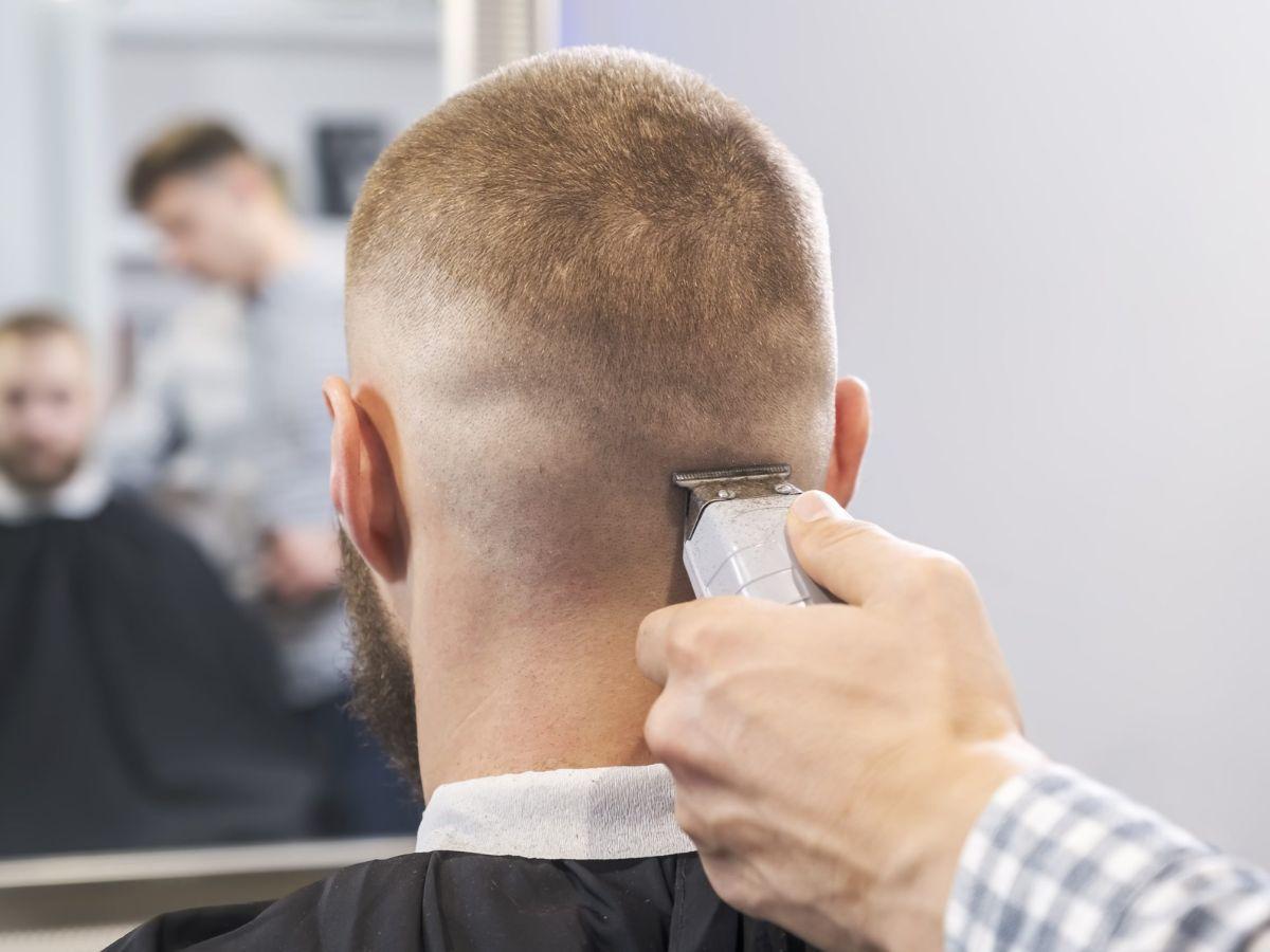 Kiểu Buzz Cut Classic (Induction Cut)