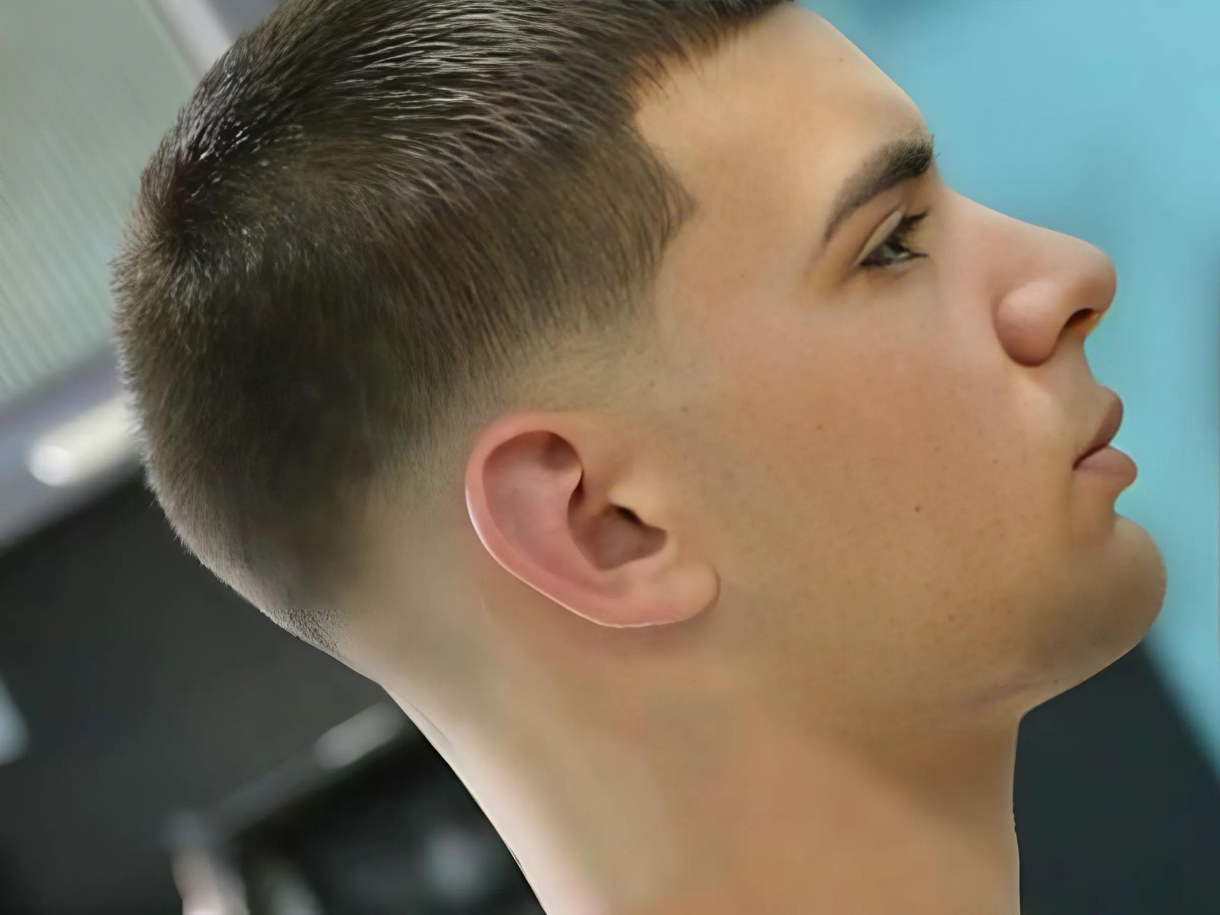 Kiểu Buzz Cut Taper Fade