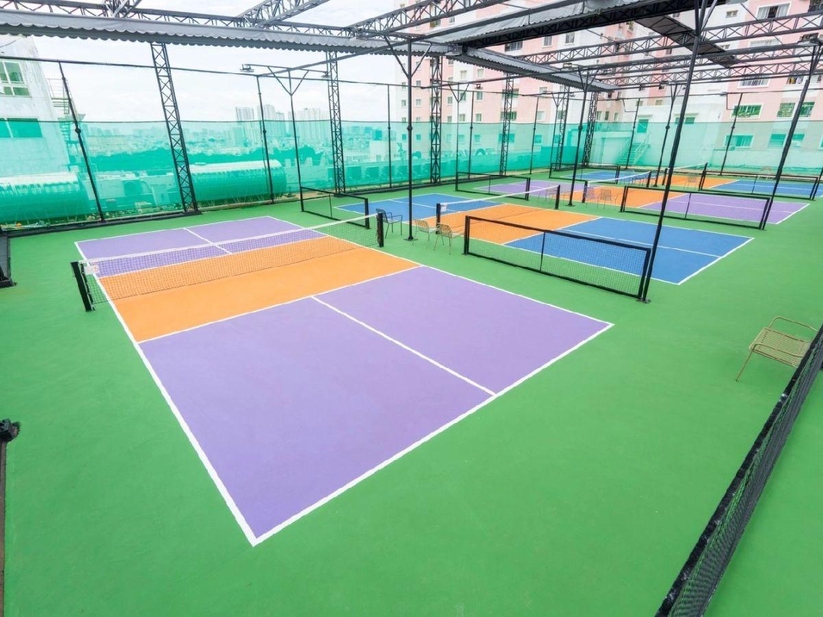 Sân Pickleball Amber có tổng cộng 8 sân đạt chuẩn