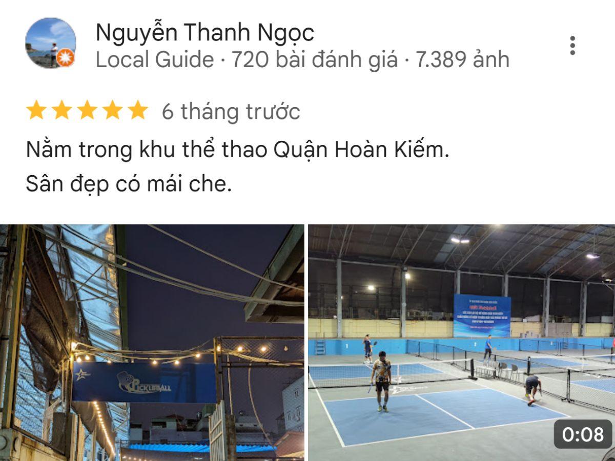Sân được nhiều người chơi yêu thích nhờ số lượng sân lớn, có mái che