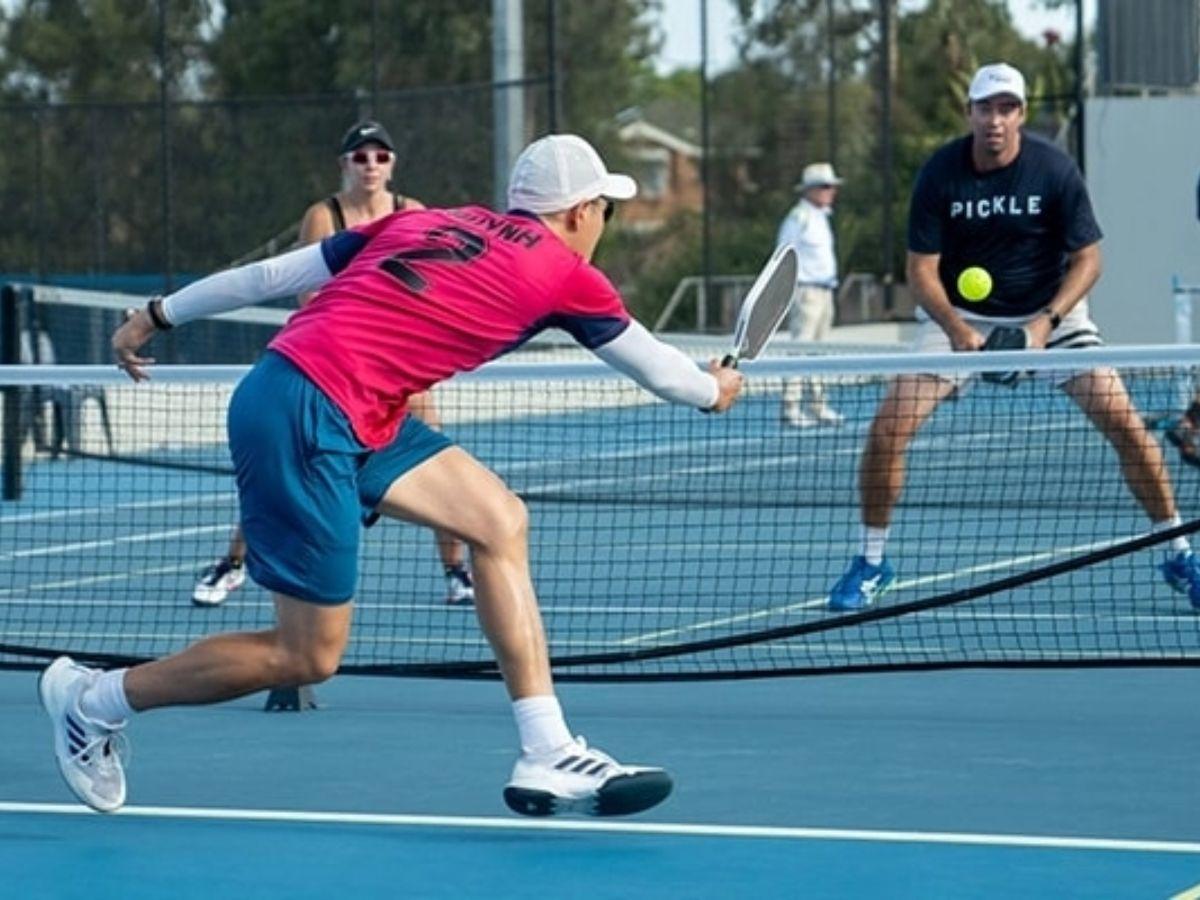 Lỗi đánh bóng ra ngoài hoặc vào lưới