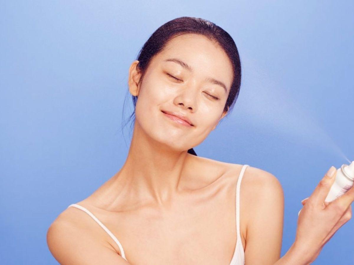 Xịt khoáng sẽ giúp làm dịu cảm giác khó chịu ngay lập tức