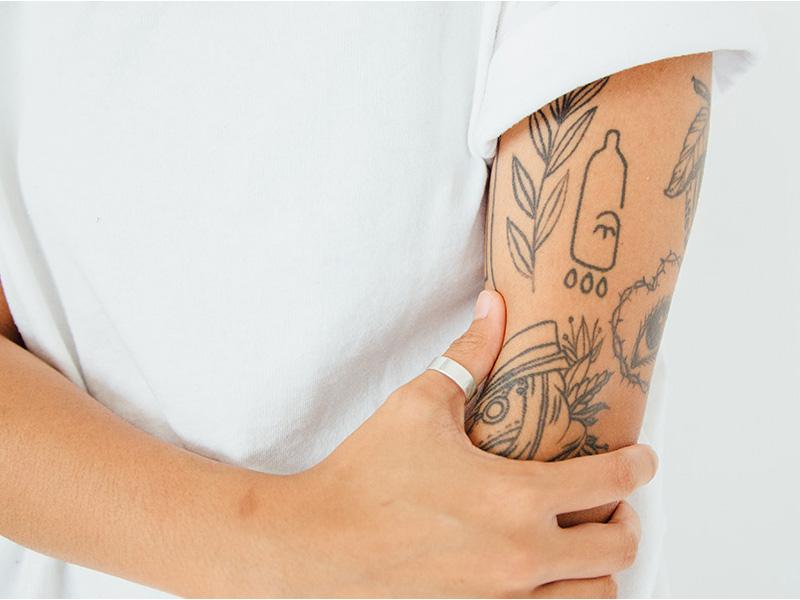 Hình xăm phong cách Stick And Poke Tattoo Style