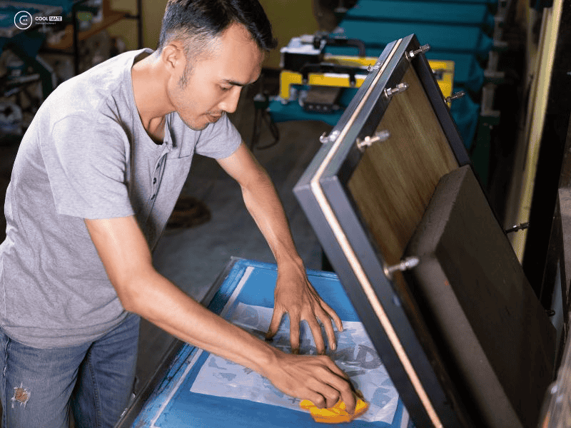 Quy trình in chữ lên áo bóng đá