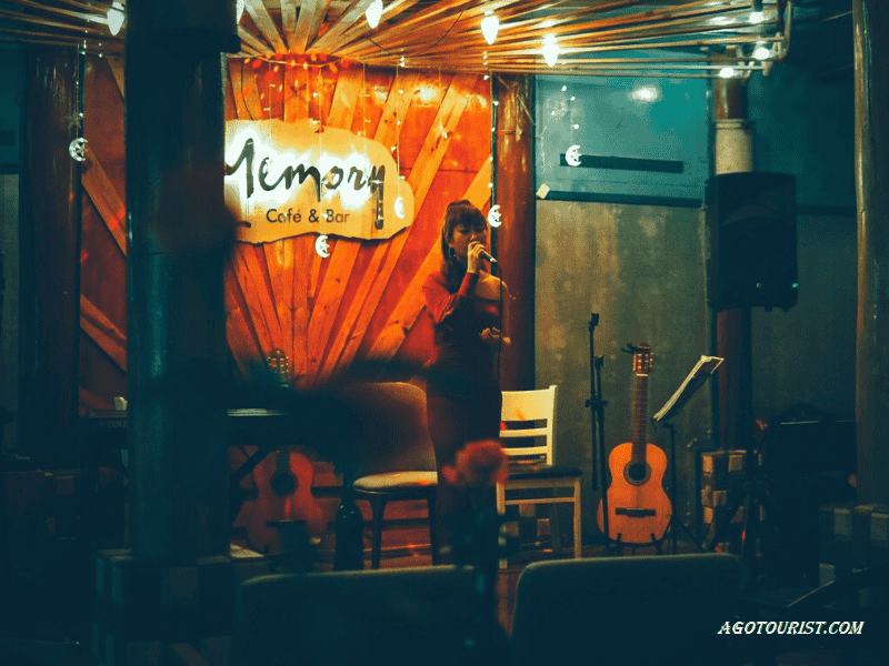 Acoustic Memory Dalat