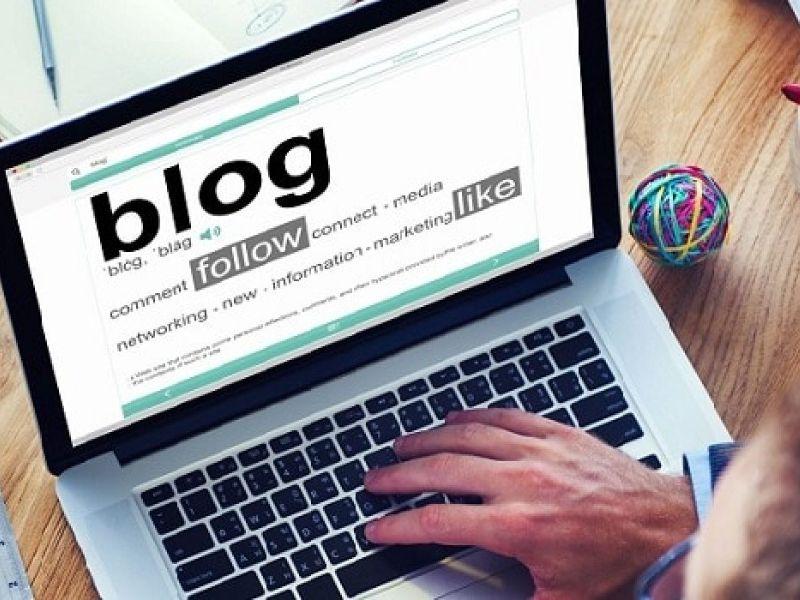 Viết blog để nổi bật