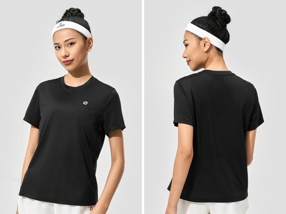 Áo Core Tee được thiết kế với dáng ôm sát, mang lại sự thoải mái khi mặc