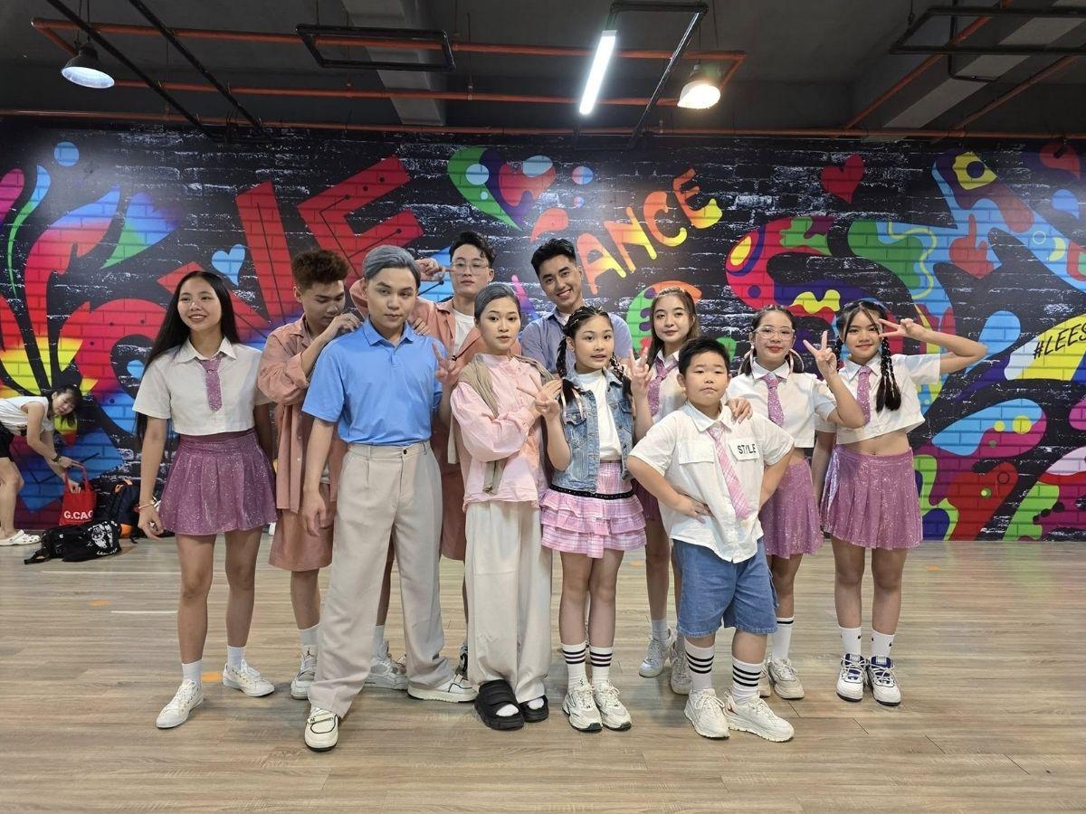Leesm Dance chuyên về dance fitness và zumba, giúp học viên xả stress và cải thiện thể lực
