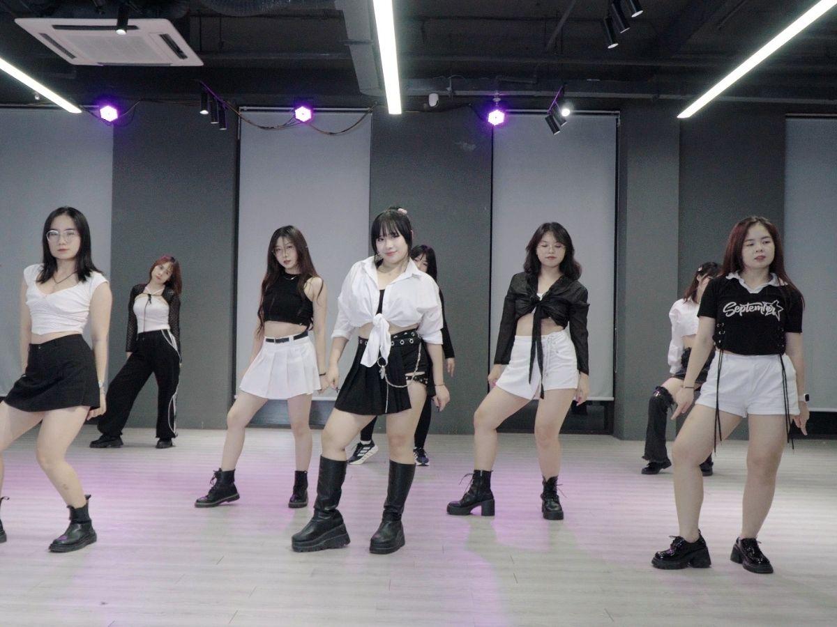 Sweet Art thu hút học viên yêu thích Shuffle Dance và Kpop, với giáo trình thú vị, sáng tạo