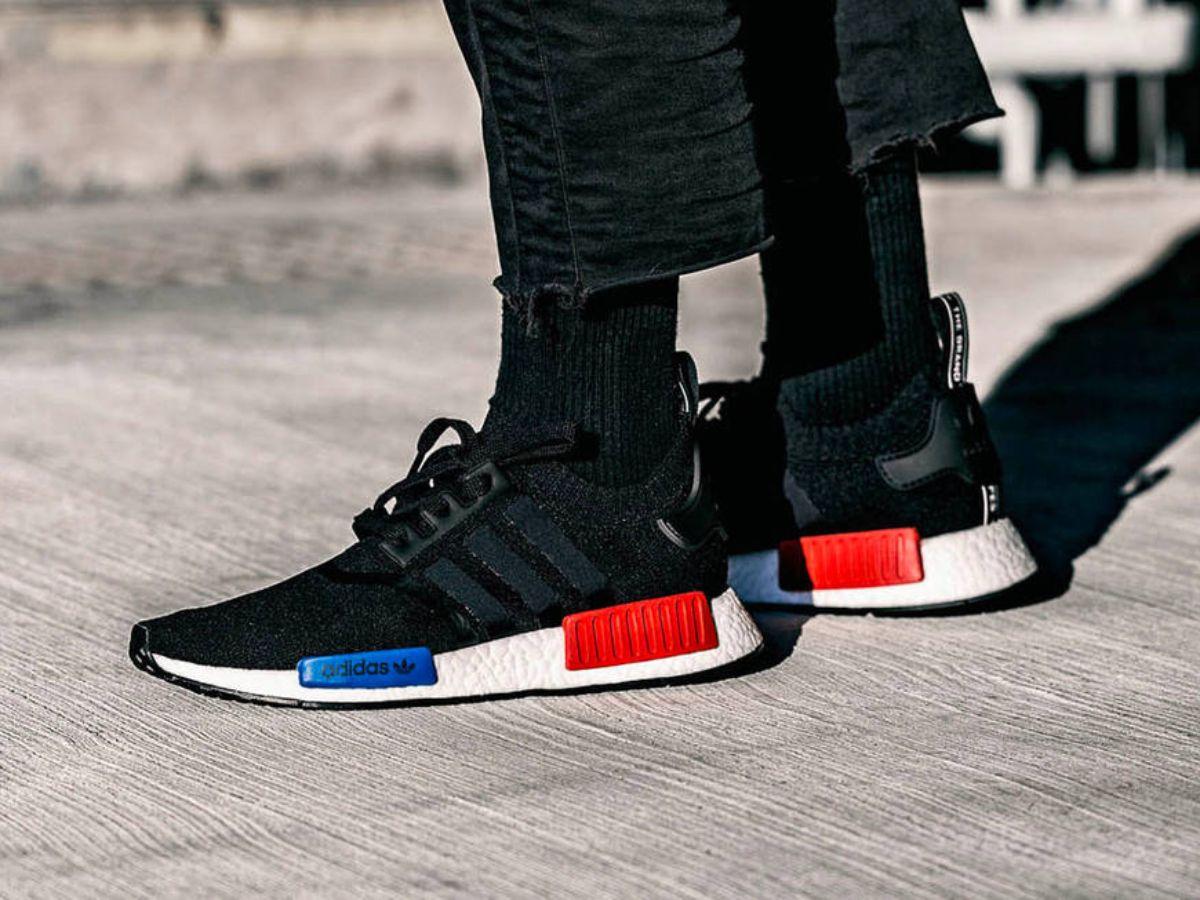 Giày Adidas NMD với thiết kế có phần công nghệ hiện đại