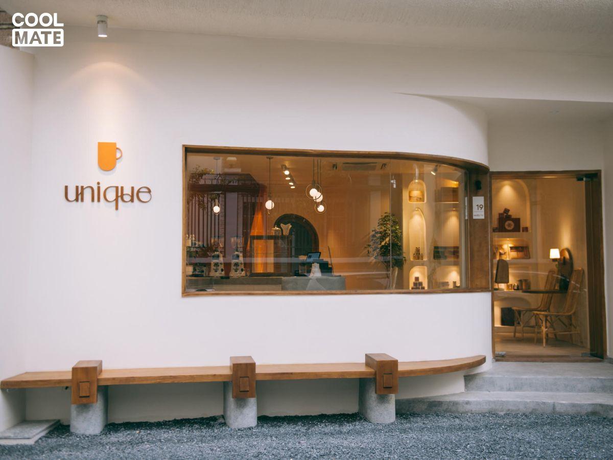 Unique Cafe