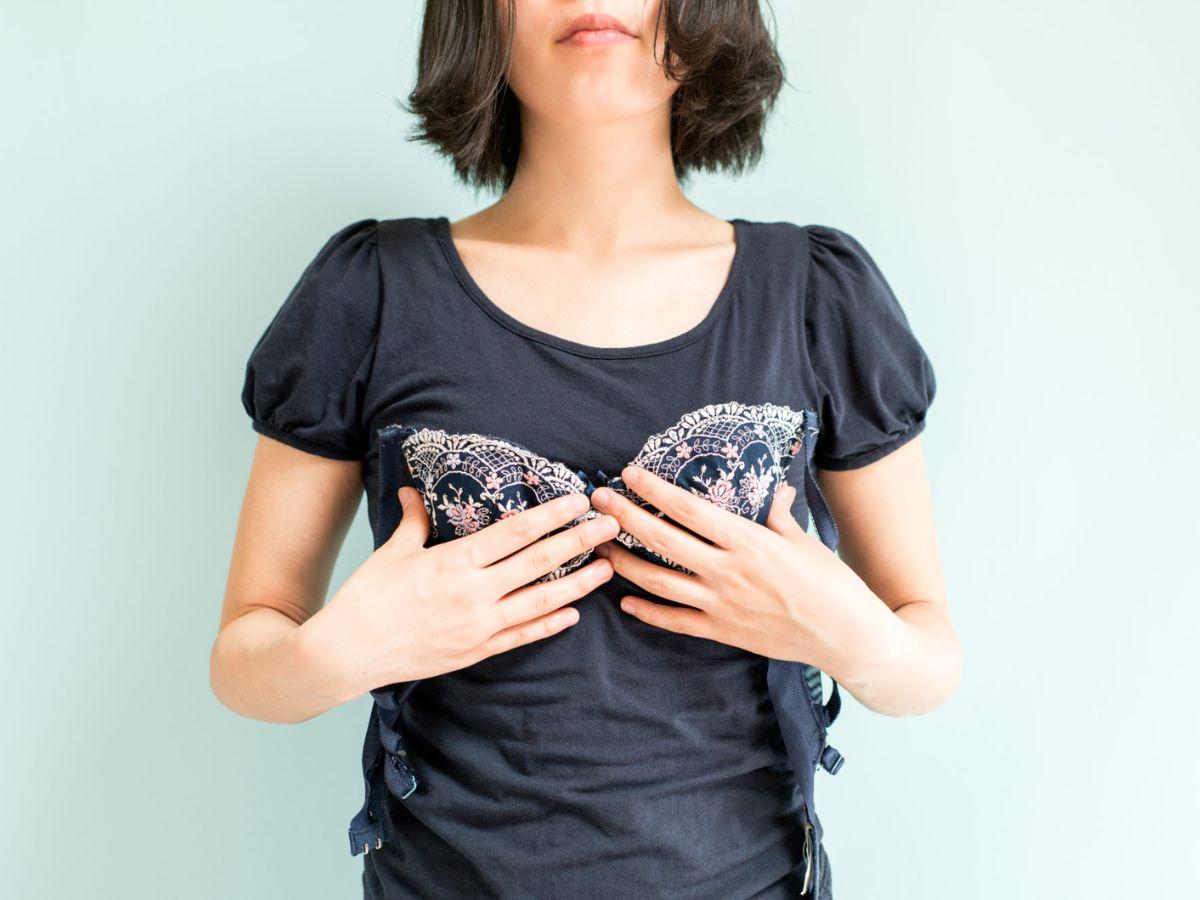 Nguyên nhân áo ngực bị rộng