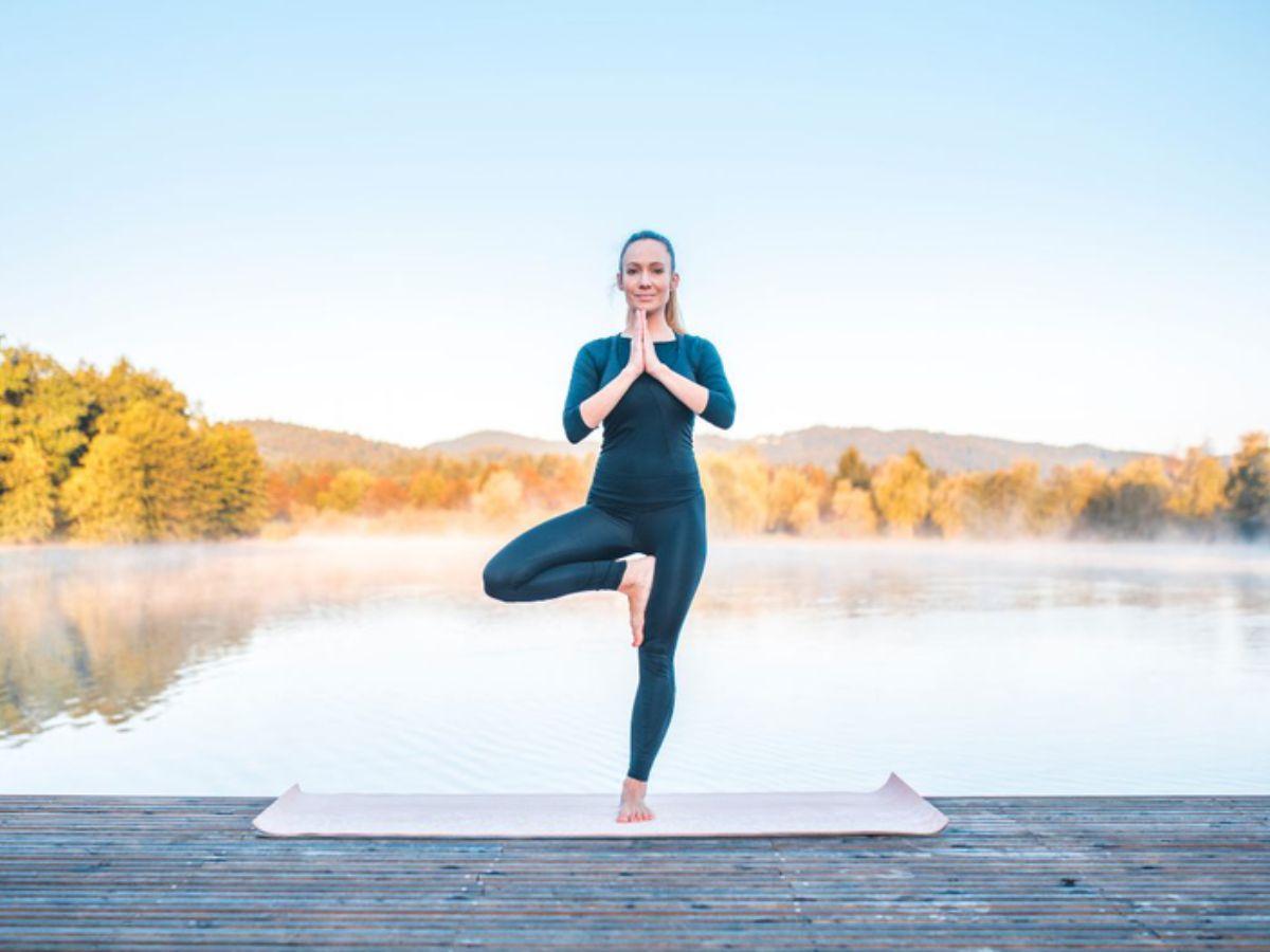 Cách Thở Trong Tư Thế Núi (Mountain Pose)
