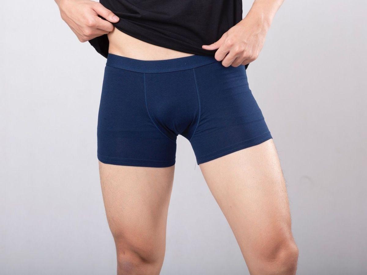 Một ngày nên thay ít nhất 1 cái quần lót