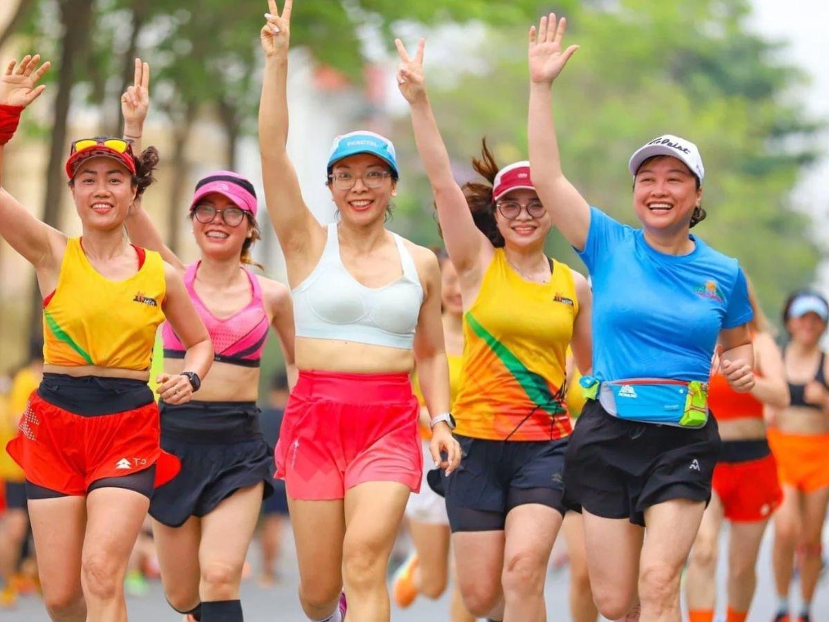 Lựa chọn quần áo chạy bộ phù hợp