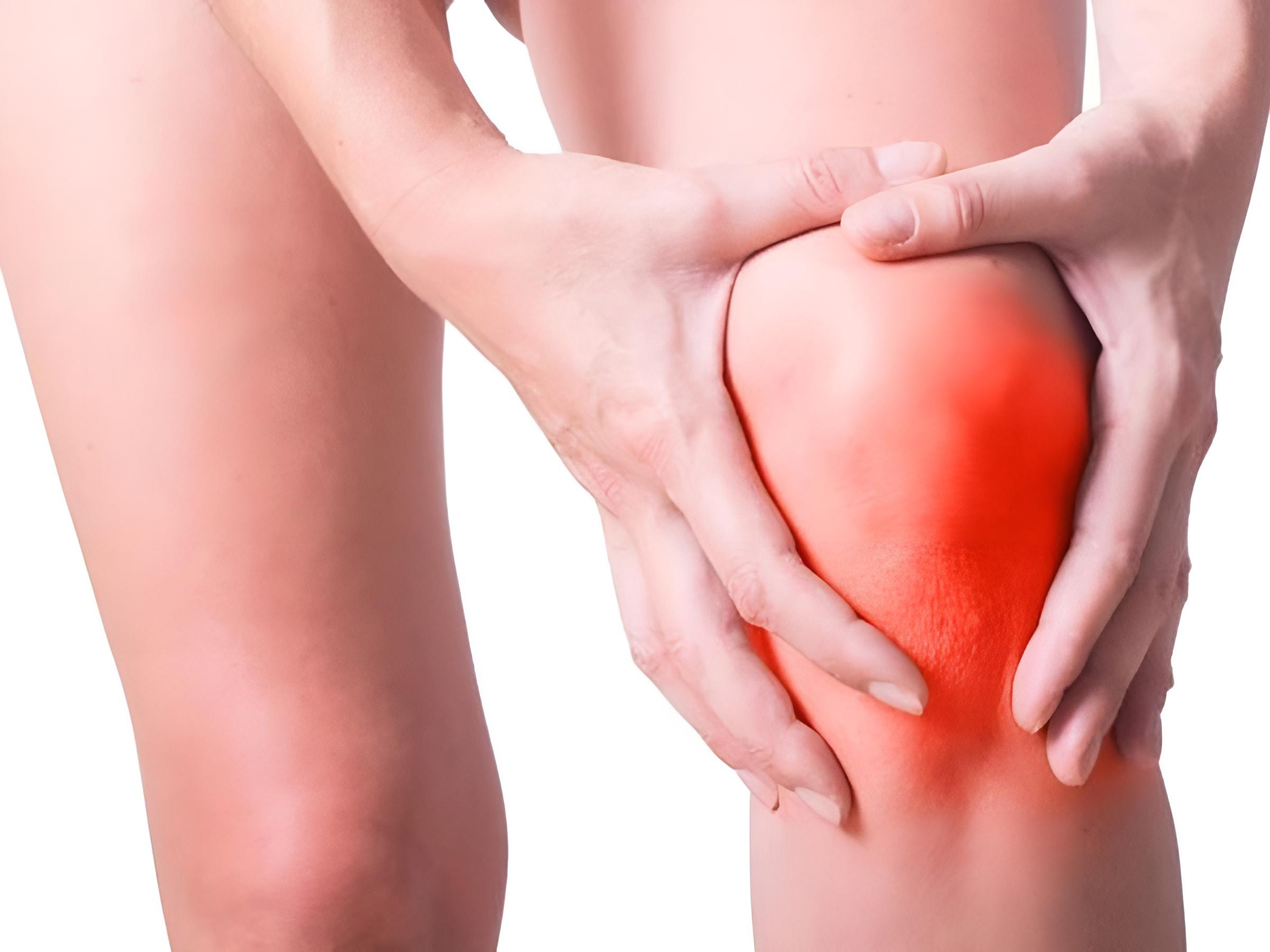 Sưng và viêm không giảm có thể chỉ ra sự viêm nhiễm hoặc tổn thương mô nghiêm trọng trong khớp