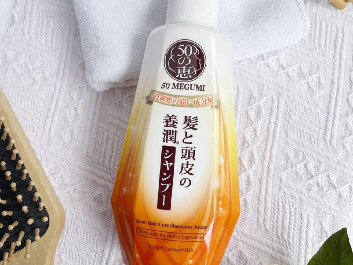  50 Megumi Smooth and Moist Shampoo có thành phần từ các loại dầu hạt an toàn và lành tính