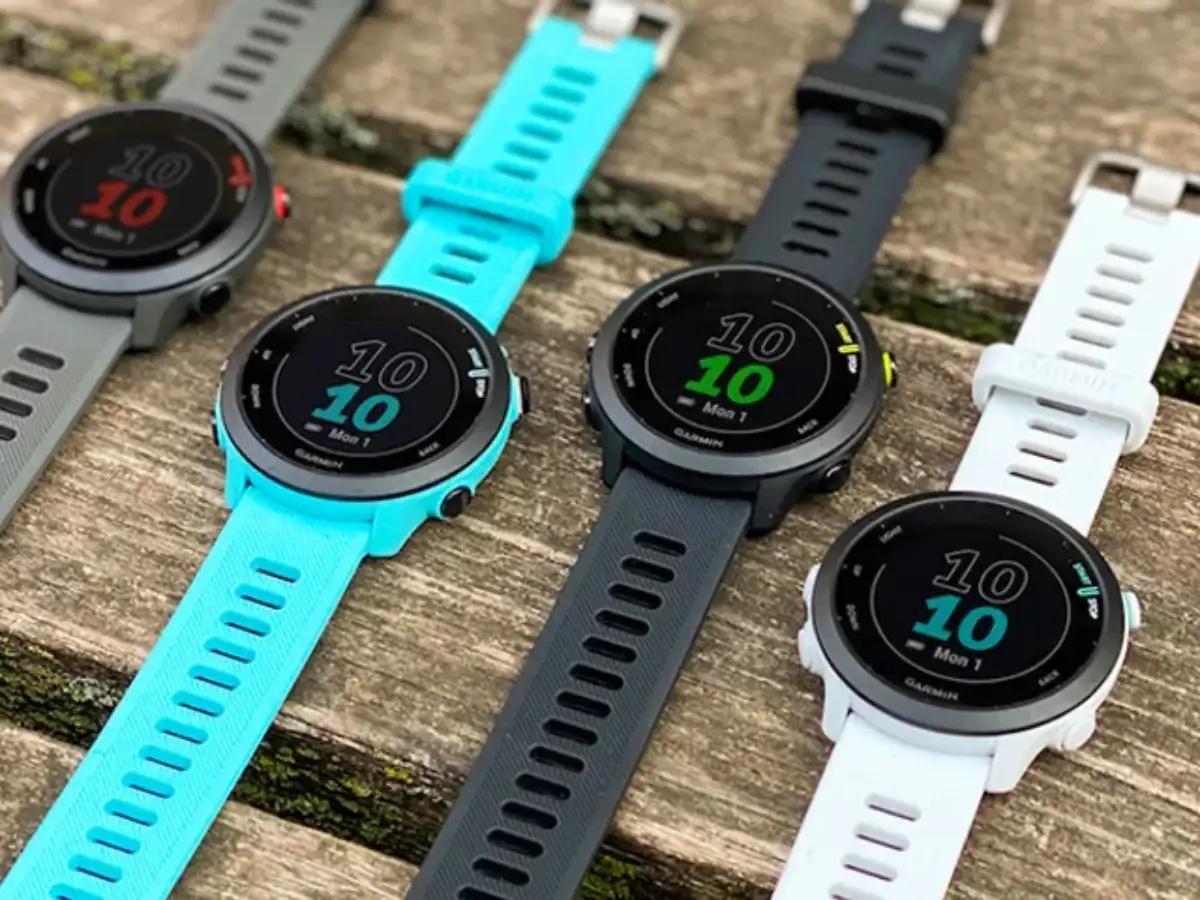 Đồng hồ chạy bộ GPS Garmin Forerunner 55