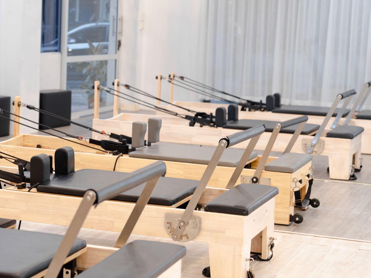 Giường tập Reformer cơ bản