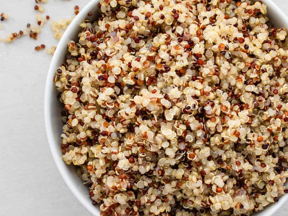 Hạt quinoa còn được gọi là hạt diêm mạch