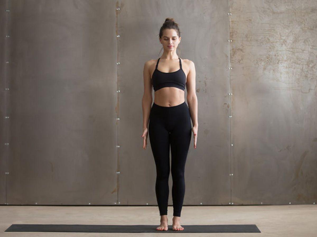 Tư thế quả núi (Tadasana)