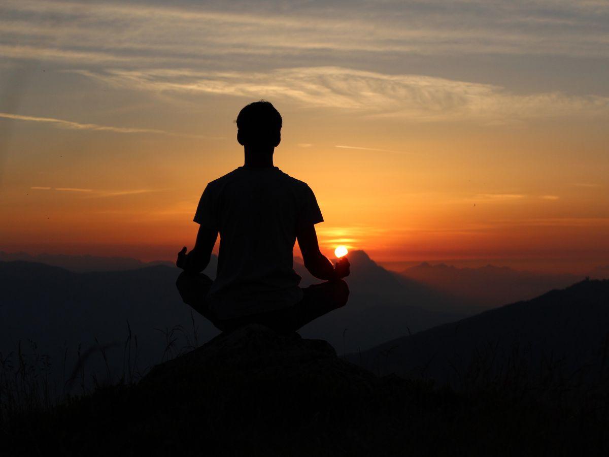 Giảm căng thẳng bằng thiền