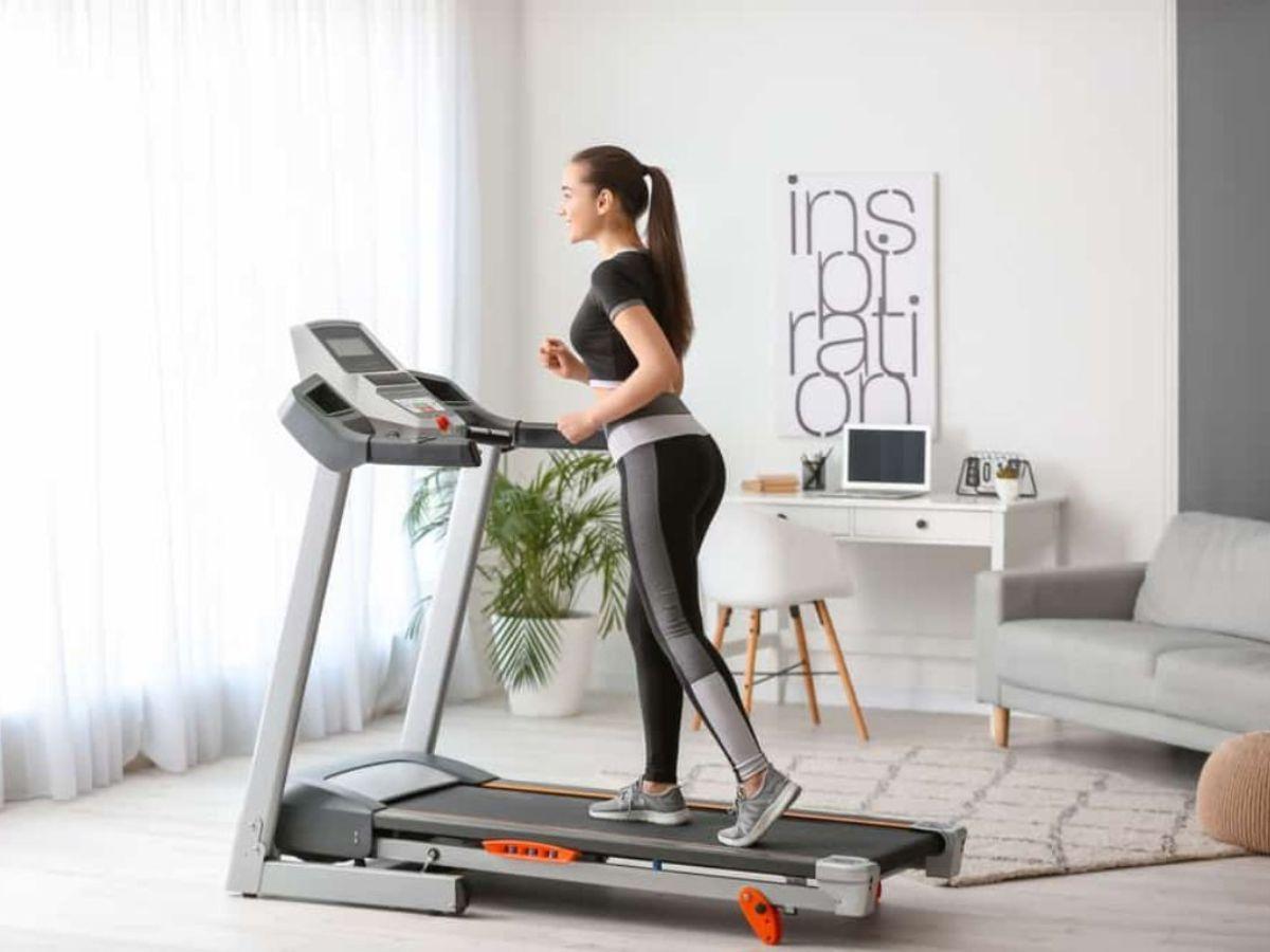 Để đảm bảo an toàn khi sử dụng máy chạy bộ, bạn cần tuân thủ một số nguyên tắc cơ bản.