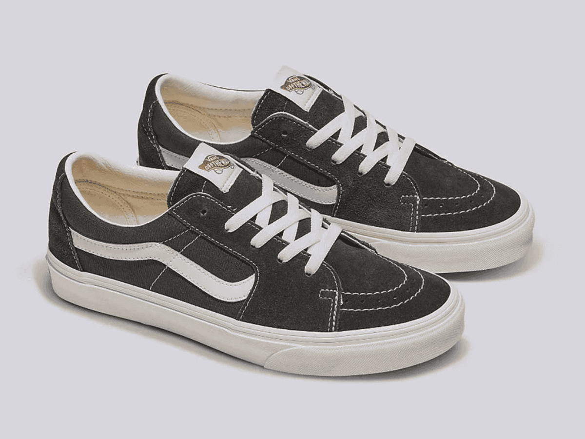 mau-giay-sneaker-hot-nhat-nam-2022-830