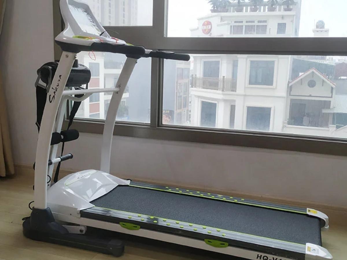 Máy chạy bộ điện đa năng HQ-V1C sở hữu thiết kế hiện đại