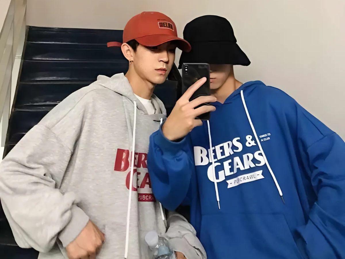 Mũ lưỡi trai rộng vành + quần jogger + áo hoodie