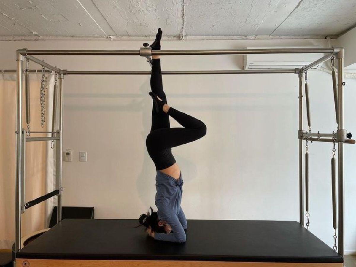Pilates chính là bí quyết giúp Lisa duy trì đôi chân săn chắc, linh hoạt