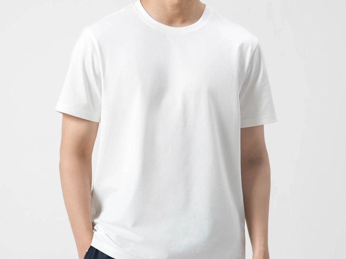 Áo pull nam thường được làm từ chất liệu cotton hoặc vải lanh