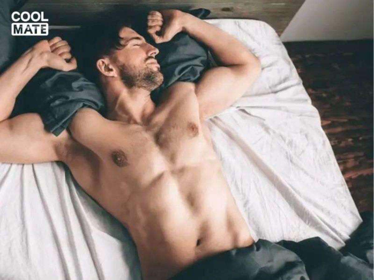 Việc mặc đồ lót không chỉ giúp giữ ấm mà còn giúp khô ráo vùng kín