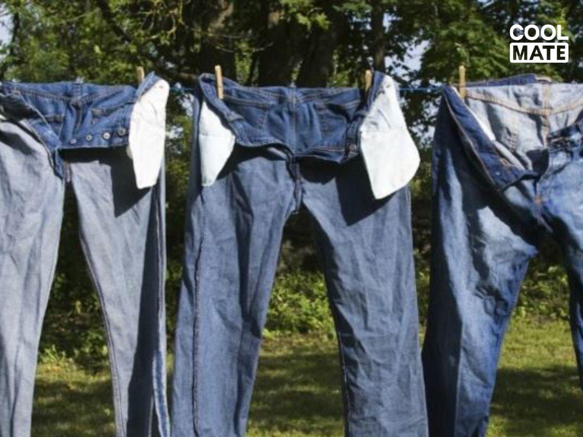 Cách phơi quần jean đúng cách để tránh phai màu và giữ form