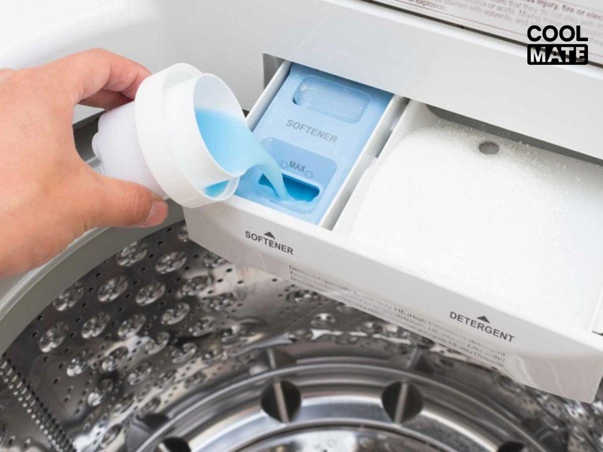 Không dùng nước xả chuyên dụng cho quần jean làm giảm độ bền và màu sắc