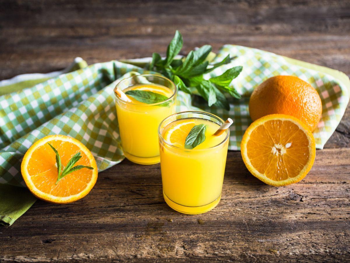 Nước cam bổ sung vitamin C cho cơ thể
