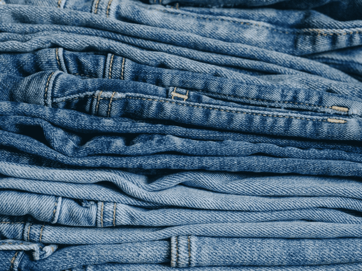 Denim thô là lựa chọn tuyệt vời cho những ai yêu sự mãnh mẽ, cổ điển