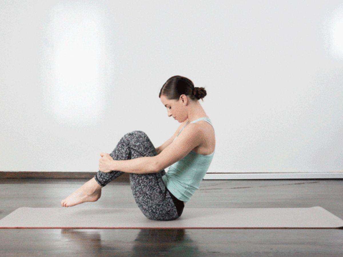 Rolling Like A Ball - Bài tập Pilates massage cột sống, giảm căng thẳng, mang đến cảm giác thư thái, nhẹ nhàng