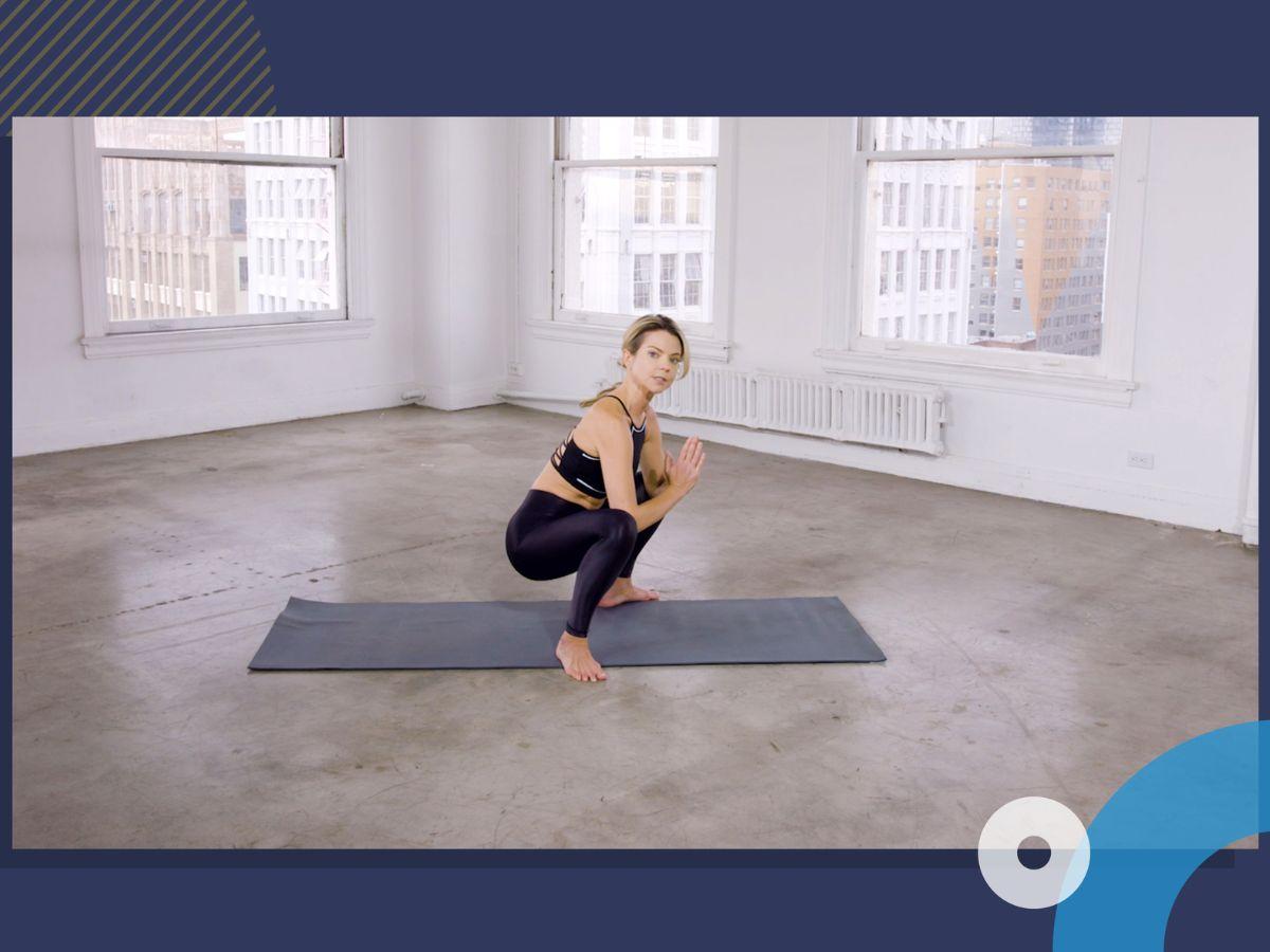 Bài tập Pilates Squat