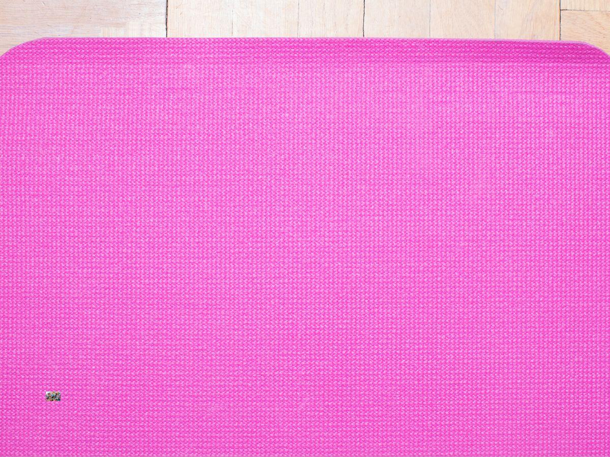 Thảm yoga PVC