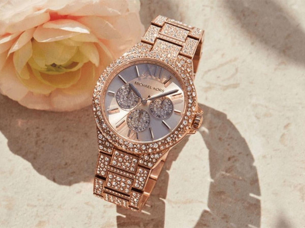 Đồng hồ đeo tay Michael Kors là một trong những thương hiệu đồng hồ nổi tiếng trên thế giới 
