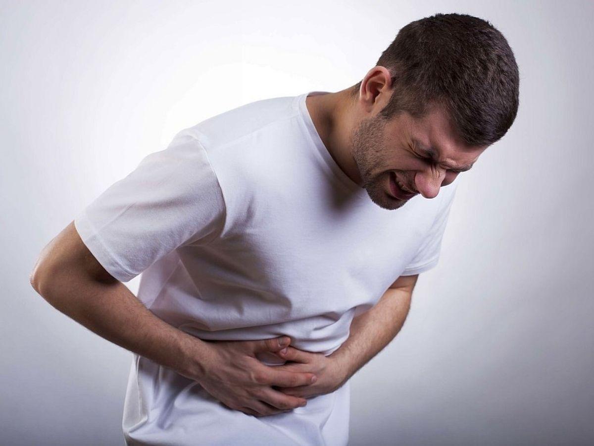 Viêm dạ dày gây ra cơn đau