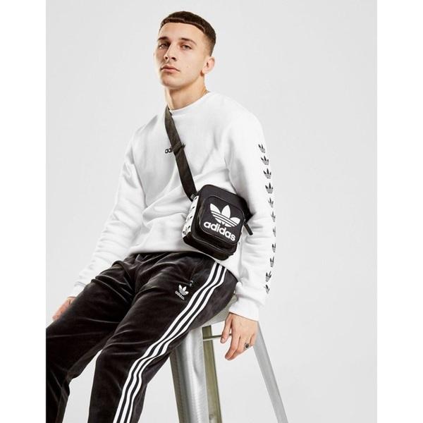 Đặc điểm của túi đeo chéo nam Adidas 