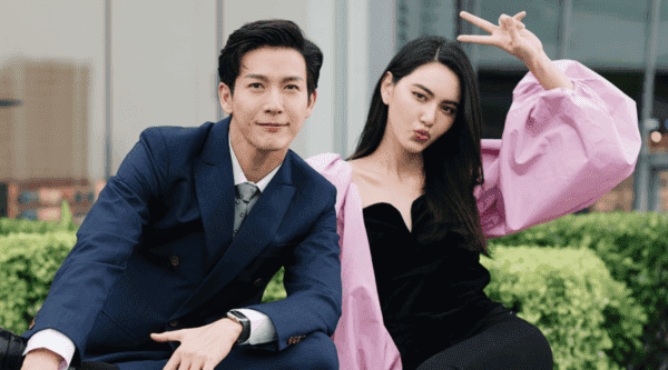 Diễn viên Push Puttichai đã có rất nhiều lần kết hợp với các sao nữ nổi tiếng