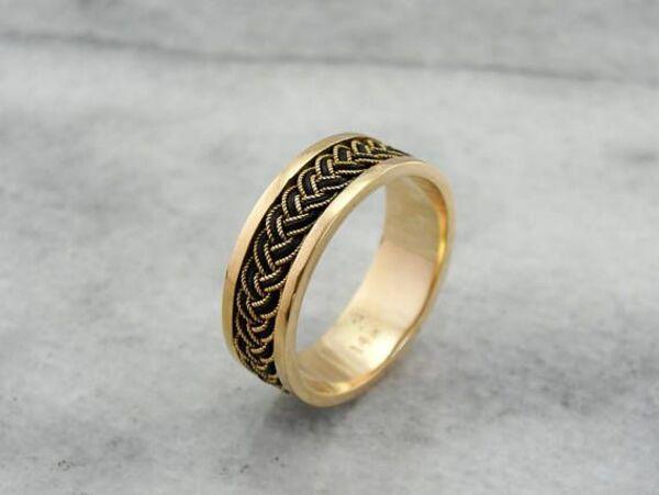 Nhẫn lông đuôi voi làm bằng vàng 10k hoặc 18k 