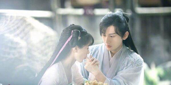 phim-ngon-tinh-co-trang-trung-quoc-hay-2021