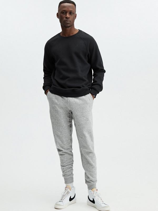 Set trang phục trẻ trung và năng động