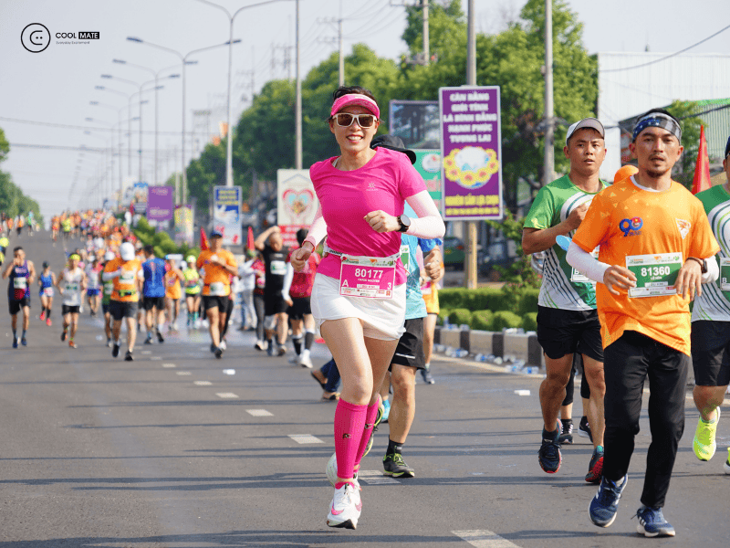 tất bó cơ chạy bộ